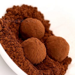 Dates and Prunes Truffles
