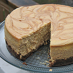 Swirled Caramel Pumpkin Cheesecake
