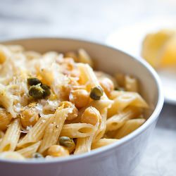 Lemony Chickpea Pasta