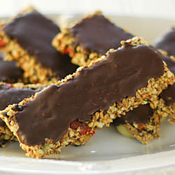 Raw Goji Cacao Energy Bars