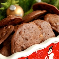 Chocolate Malted Whopper Drops