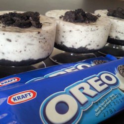 Chilled Oreo Cheesecake