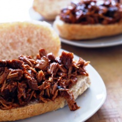 Easy Pulled Pork Sandwiches