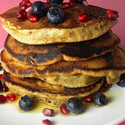 Banana Berry Pancakes