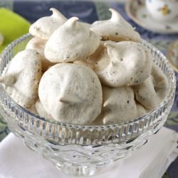 Chocolate & PB Meringues