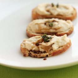 White Bean Crostini