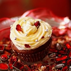 Chocolate Cupcakes & Rose Frosting