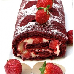 Red Velvet Cake Roll