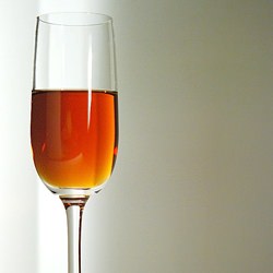 Homemade Raisin Wine