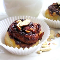 Cake w/ Hazelnut Spread (in Lithuanian)