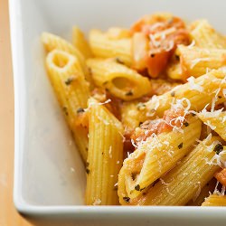 Penne w/ Gorgonzola Tomato Sauce