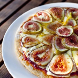 Fig & Goat Cheese Pizzas