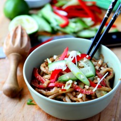 Crunchy Peanut Satay Noodles