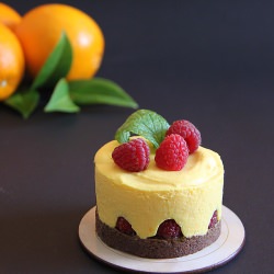 Chocolate Cakes with Mango Mousse
