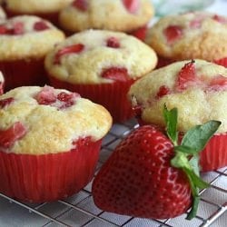 Strawberry & Cream Muffins