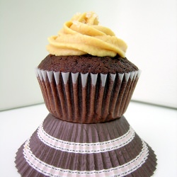 Cupcakes & Giveaway