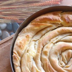 Traditional Bulgarian Pastry (in Bulgarian)