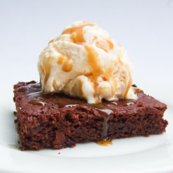 Sticky Toffee Banana Brownies