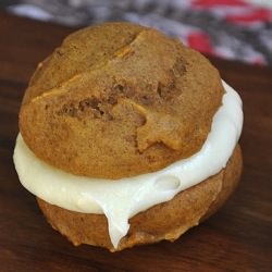 Pumpkin Whoopie Pie