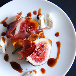 Figs with Caramelised Balsamic