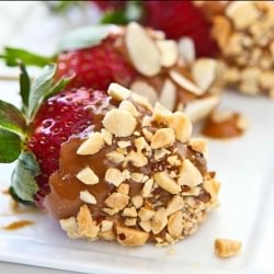 Salted Caramel Covered Strawberries