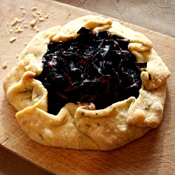 Red Cabbage Tarts with Thyme