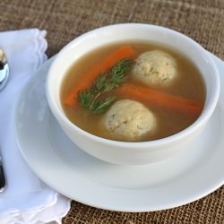 Chicken Soup wth Dilled Matzo Balls
