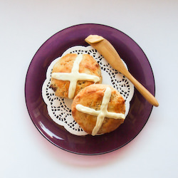 Hot Cross Scones