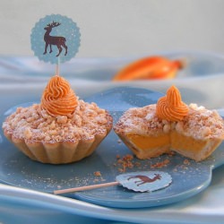 Pumpkin Streusel Tarts