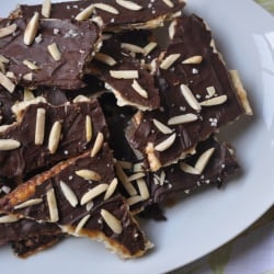 Matzo Brittle