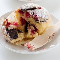 Raspberry & Chocolate Chip Muffins