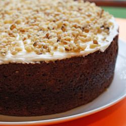 Super Moist Carrot Cake with Cream