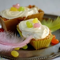 Mini Carrot Loaves in Easter Spirit