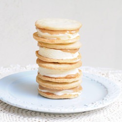 Dulce de Leche Ice Cream Sandwiches