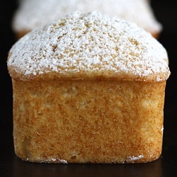 Coconut-Tonka Bean Tea Cake
