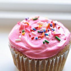 Strawberry Pinkalicious Cupcakes