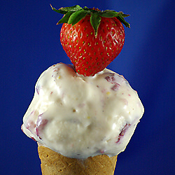 Strewberry Cheesecake Ice Cream