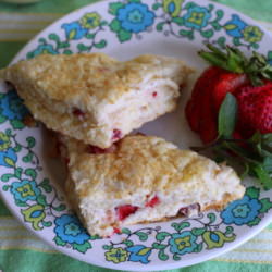 Strawberry Mini Scones