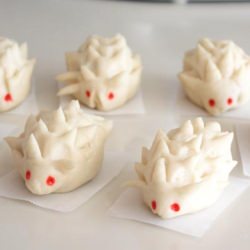 Porcupine Lotus Paste Steamed Buns