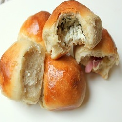 Feta and Thyme Bread Buns
