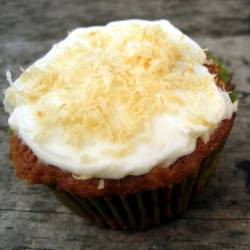 Coconut Hummingbird Cakes