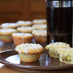 Kiwi-Lime Marmalade filled muffins