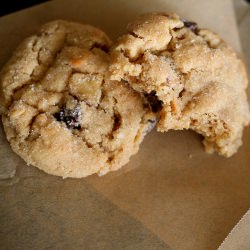 Banana, PB & Chocolate Chip Cookies