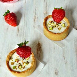 Pistachio & Strawberry Tartelettes