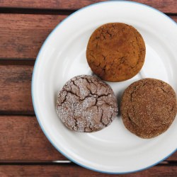 Chocolate Cinnamon Crinkle Cookies
