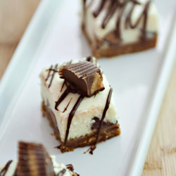 Reese’s Cheesecake Bars
