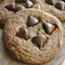 Hershey-Kissed Peanut Butter Cookie