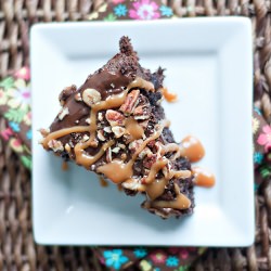 Caramel Pecan Brownie Cake
