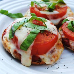 Tomato and Basil Mini-Pizzas