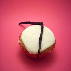Condensed Milk + Vanilla Seed Icing